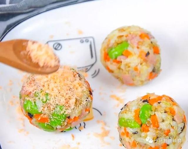 补钙补脑，荤素搭配，辅食这么做宝宝不爱吃才怪