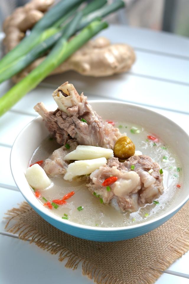 骨头汤煮得白?想要肉多价格还便宜?大家都夸我贤惠会过日子!