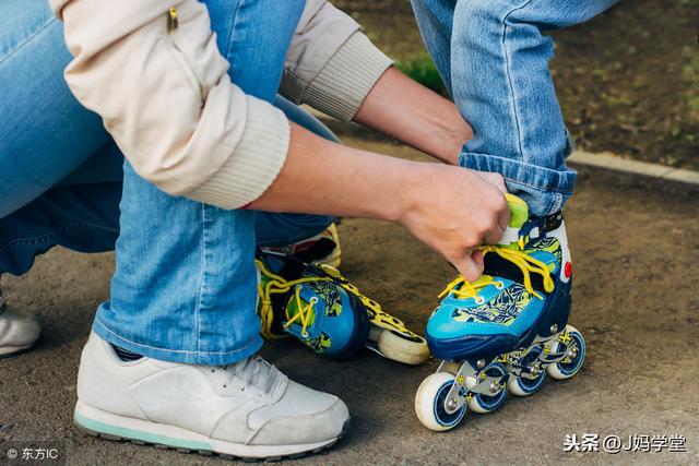父母经常做这五件事，会让孩子越来越自卑，检查一下看看你有吗