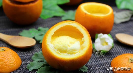 1个橙子1个鸡蛋，防咳效果杠杠的，别只会炖梨防咳，这个比梨好吃