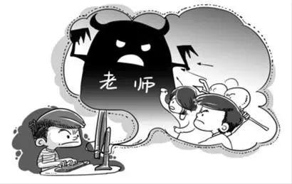 偷偷放了录音设备，老师对孩子说的话，父亲听后汗毛都竖了起来！