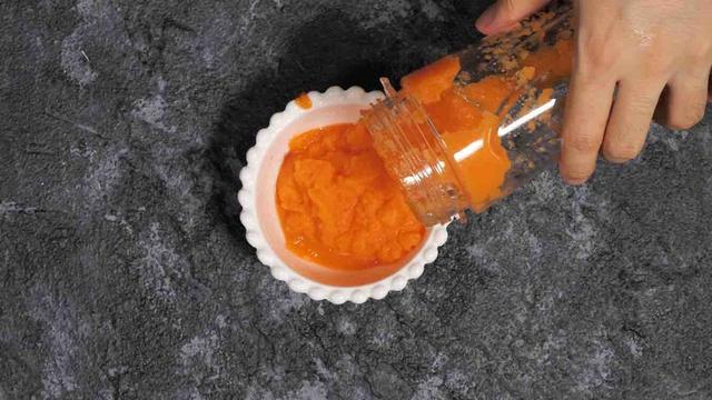 胡萝卜这么做，挑食的孩子都爱吃，护眼提高免疫，冬季要多吃！