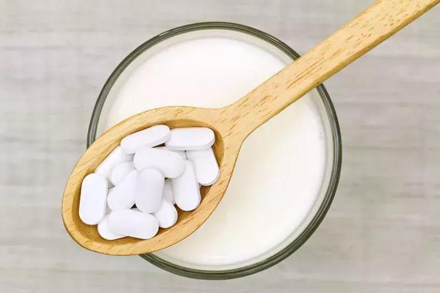 什么时候喝牛奶，补钙效果最好？揭秘五大补钙食物排行榜