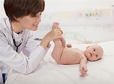 婴儿几个月会开始攒肚？当妈的必备知识点