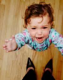 曾风靡美国的育儿法，研究人女儿自杀儿子流浪，马伊琍深受其害