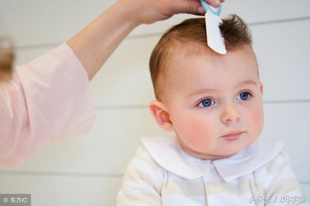 宝宝一岁的时候，可以独立完成这些活动，你家宝宝领先了吗