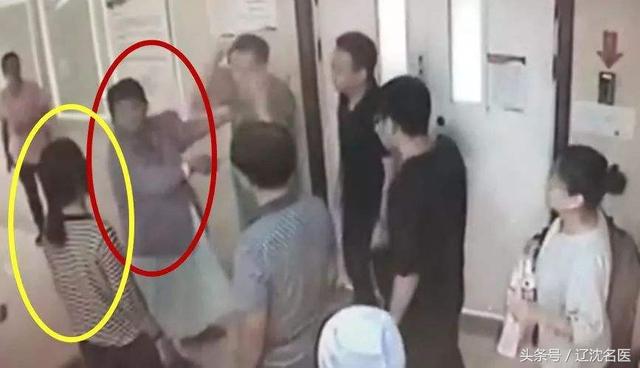 拒绝产妇剖腹产要求,医生被打,现实版再上演,结果是这样……