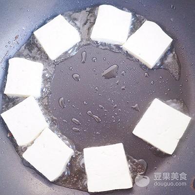 茄汁虾仁豆腐的做法