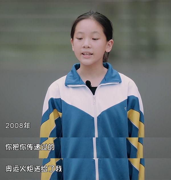 最佳宠女儿方式get！这个女孩大概拯救了整个银河系吧？