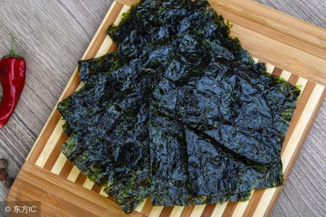 补钙又补铁，常吃这个比钙片强10倍，快给宝宝做这些辅食