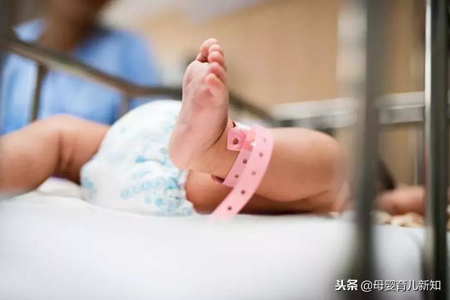 天气转凉，穿衣不慎宝宝就中暑了！宝宝最佳“穿衣公式”快来学
