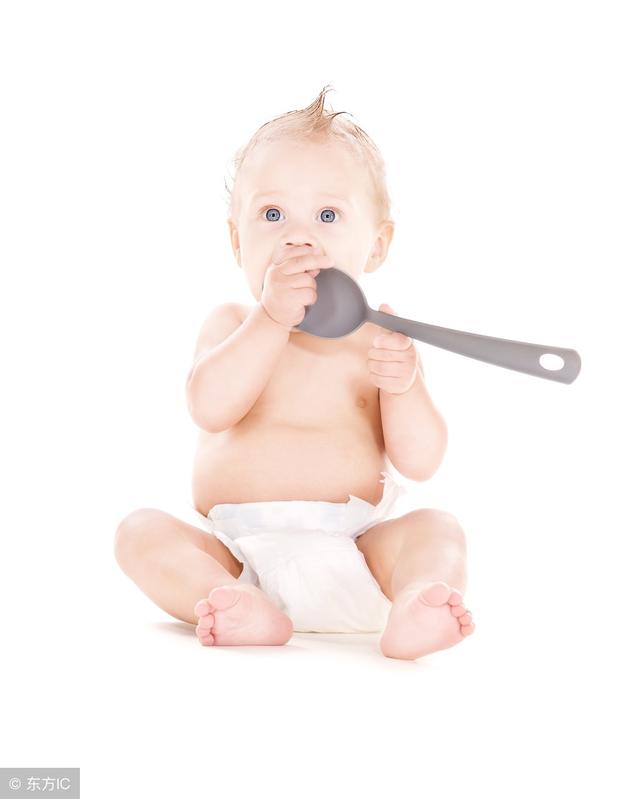 宝宝发育迟缓！都是因为父母的这个坏习惯！