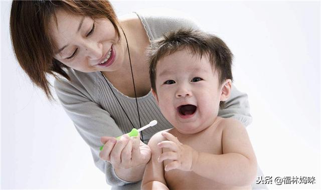宝宝乳牙变龋齿不用管？采取这些措施，给宝宝健康白牙齿