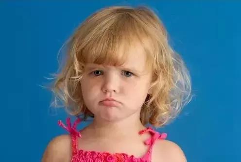 女童感冒身亡，“凶手”就是爸妈！别让自己的无知害了孩子！