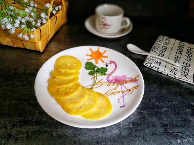 土豆胡萝卜鸡蛋饼