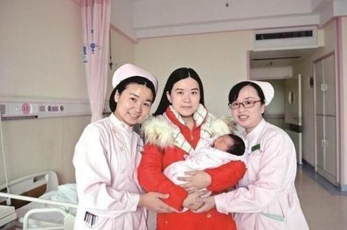 爸爸姓汤，妈妈姓凉，给宝宝取的名字让护士乐开了花