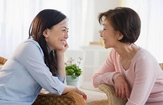 婆婆有这三种表现，说明没把你当成一家人，真的挺寒心