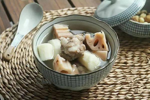 怀孕初期吃些什么比较好