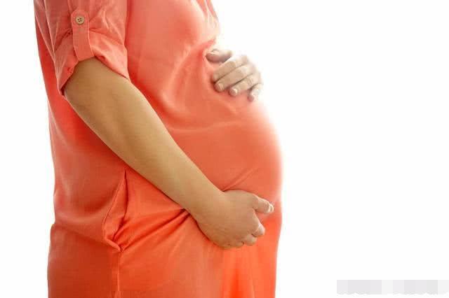 孕晚期，准妈妈身体的这2个“变化”，你正在经历哪一个？