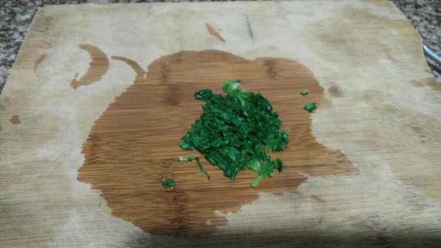 蒸鸡蛋羹时，开水下锅还是冷水下锅？牢记这1点，保证香软滑嫩