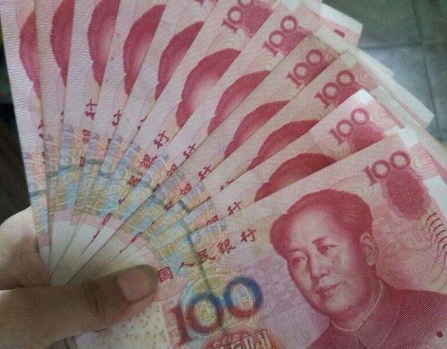 情商高宝妈这样让婆婆帮忙带孩子，既减少家庭矛盾，又增加感情