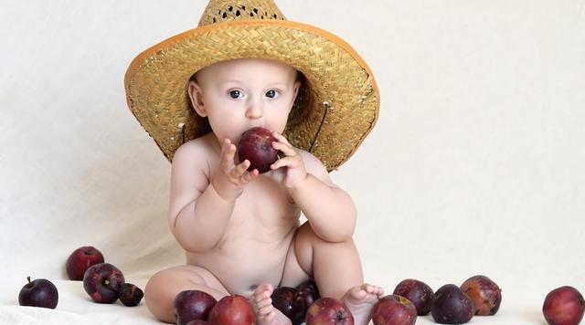 一岁多的宝宝，三餐怎么吃最营养、最全面？这篇文章告诉你答案