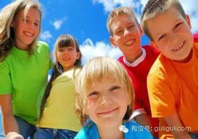 从小培养孩子的社交能力！
