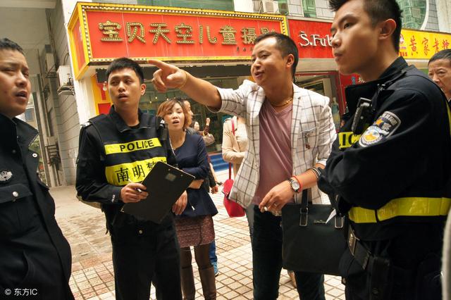 隔代亲！老人溺爱孙子的威力，你们都见识过吗？