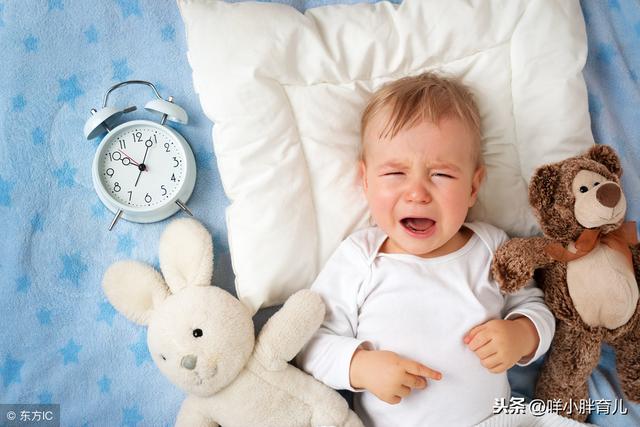 明明还很精神，却是困的标志，孩子的入睡信号你了解多少