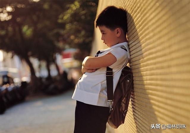 孩子不善交际？爸妈的4点引导很重要！做到了，不怕孩子不成才
