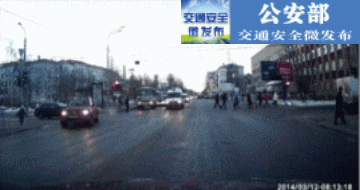 粑粑麻麻看过来，儿童交通安全你重视了吗？