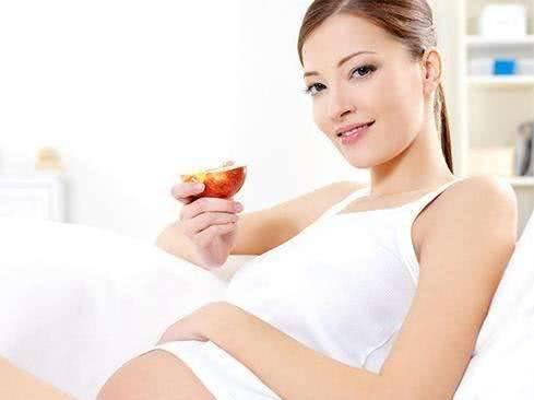 七种孕妈都属高危孕妇，注意“三多一改”，胎儿会感谢救命之恩