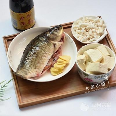 奶白通乳鲫鱼汤—让汤色奶白的好方法