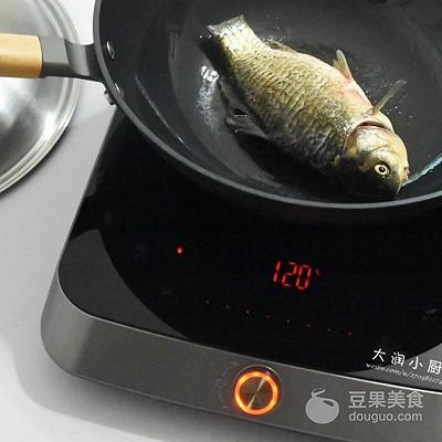 奶白通乳鲫鱼汤—让汤色奶白的好方法