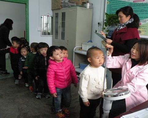 抓住孩子的“生长黄金期”，身高不会让家长失望，至少多长7cm！