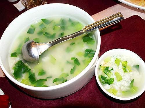 常给孩子喂这种饭，既没营养还伤胃，中的家长要赶紧改