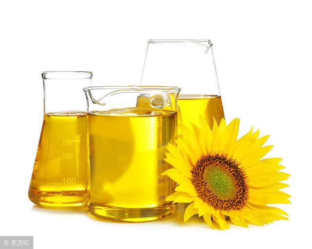 你正在给宝宝的辅食选1款食用油吗？分享给你我整理的挑选指南！