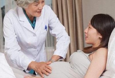 孕妇感觉胎儿在啼哭，去医院检查后，孕妇一家不淡定了