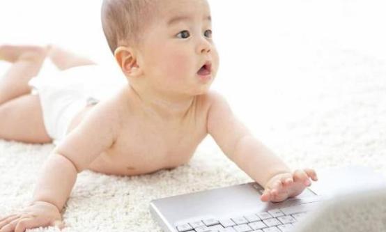 对自己孩子有时候就需要狠一些，这些东西他们三岁后就不要再用了