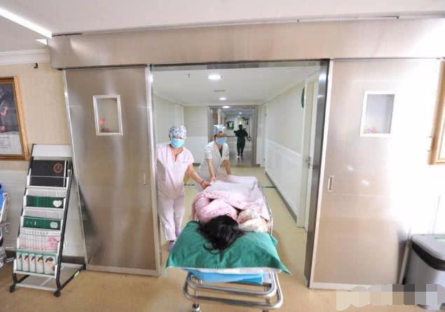 进产房前,为什么产妇要自带“卫生纸”,又有什么用呢?
