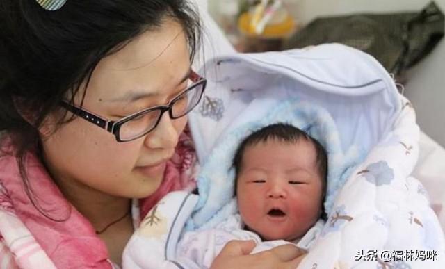 生孩子后，最容易击溃宝妈的，是宝宝晚上怎么样都哄不睡！