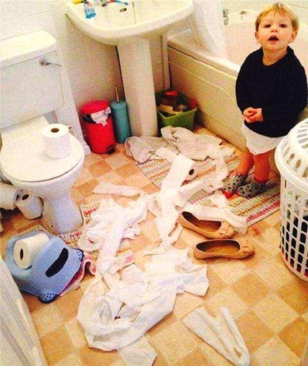 组图！自家熊孩子逼疯妈妈的七个场景实拍！你能忍到第几张？！