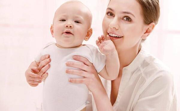 生完孩子多长时间来例假是正常的？有什么需要注意吗