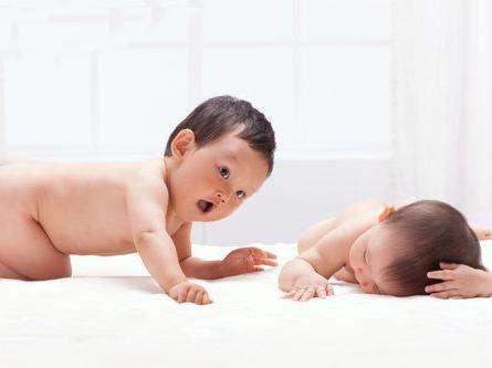 有趴睡习惯的宝宝,这一点千万别忽视