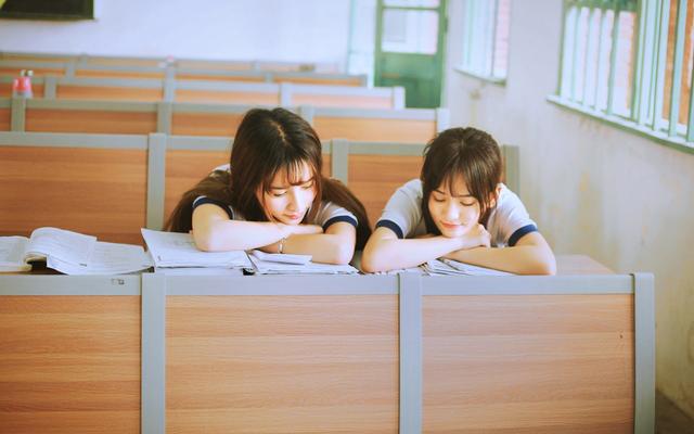 没被“富养”的女孩，长大后往往会有2种性格缺陷