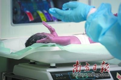 一个婴儿的降生：无惊、无险、无压力、无歧视