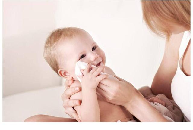 宝爸宝妈给宝宝购买湿巾，注意这三点，别让毒湿巾，伤害宝宝