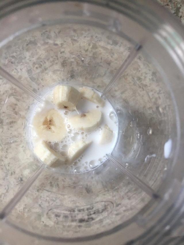 无油香蕉软饼，10个月以上宝宝的营养辅食，自制0失误！