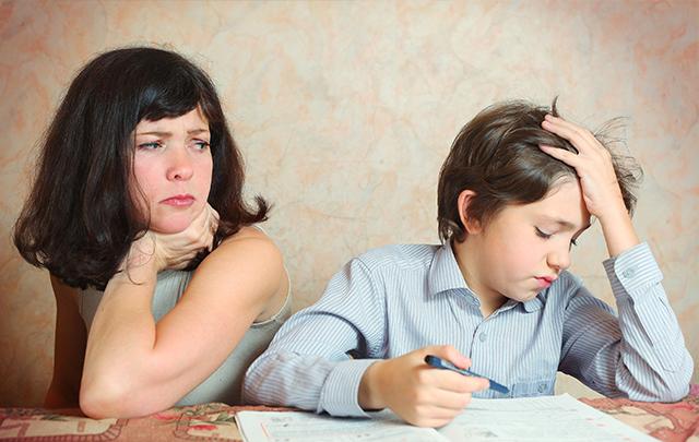 单亲家庭易给孩子带来三种伤痛，应让孩子明白这一点！