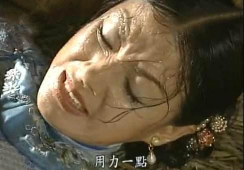 剖腹产和顺产哪个更疼？看完5个案例，孕妇说：下次不想这样生了